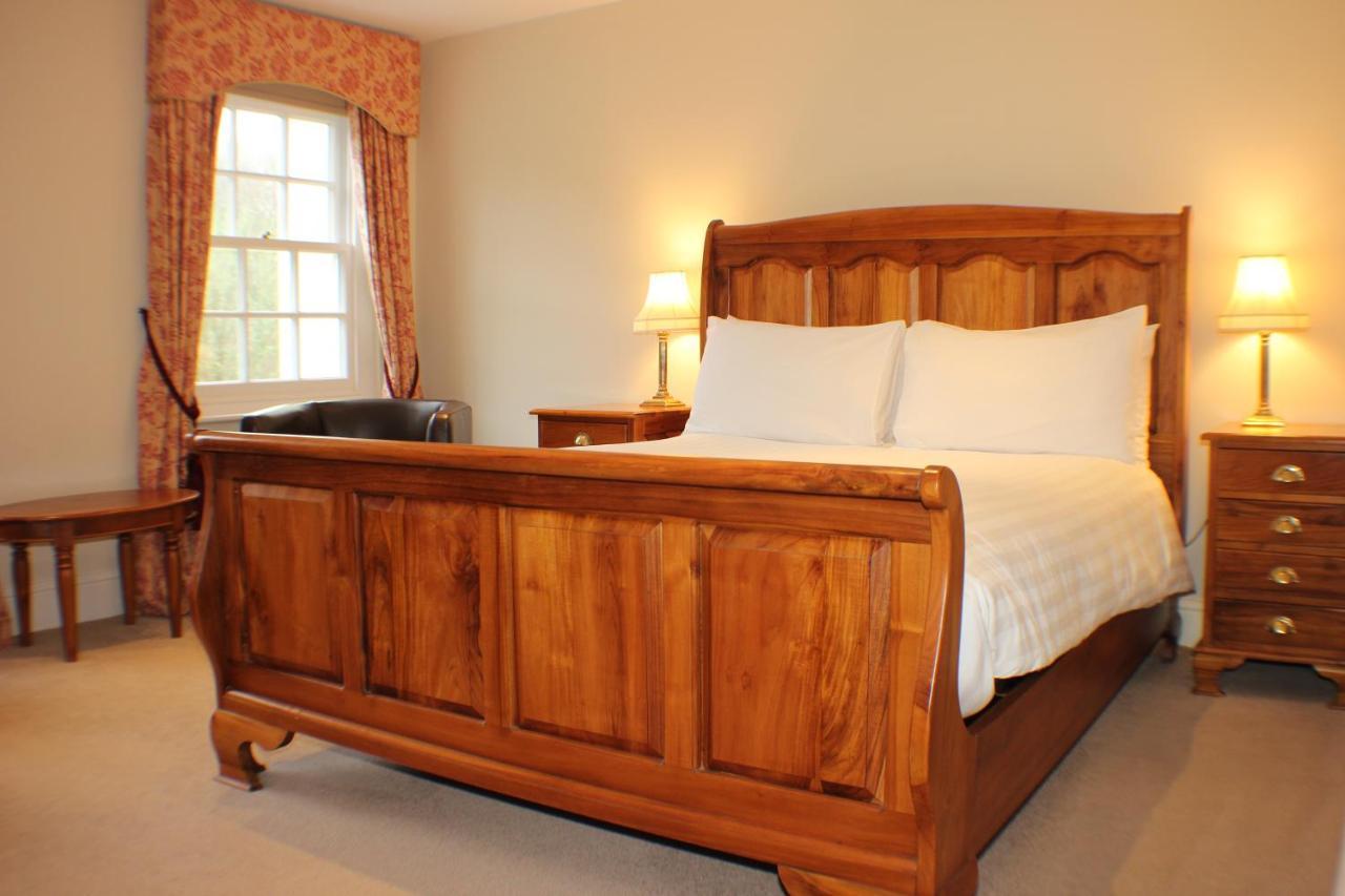Rose In Vale Hotel 4*